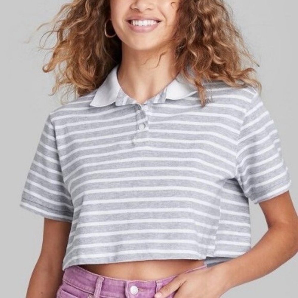 Wild fable boxy cropped polo- grey and white stripe -large